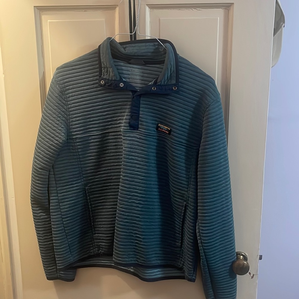 L.L. Bean Pullover: green
